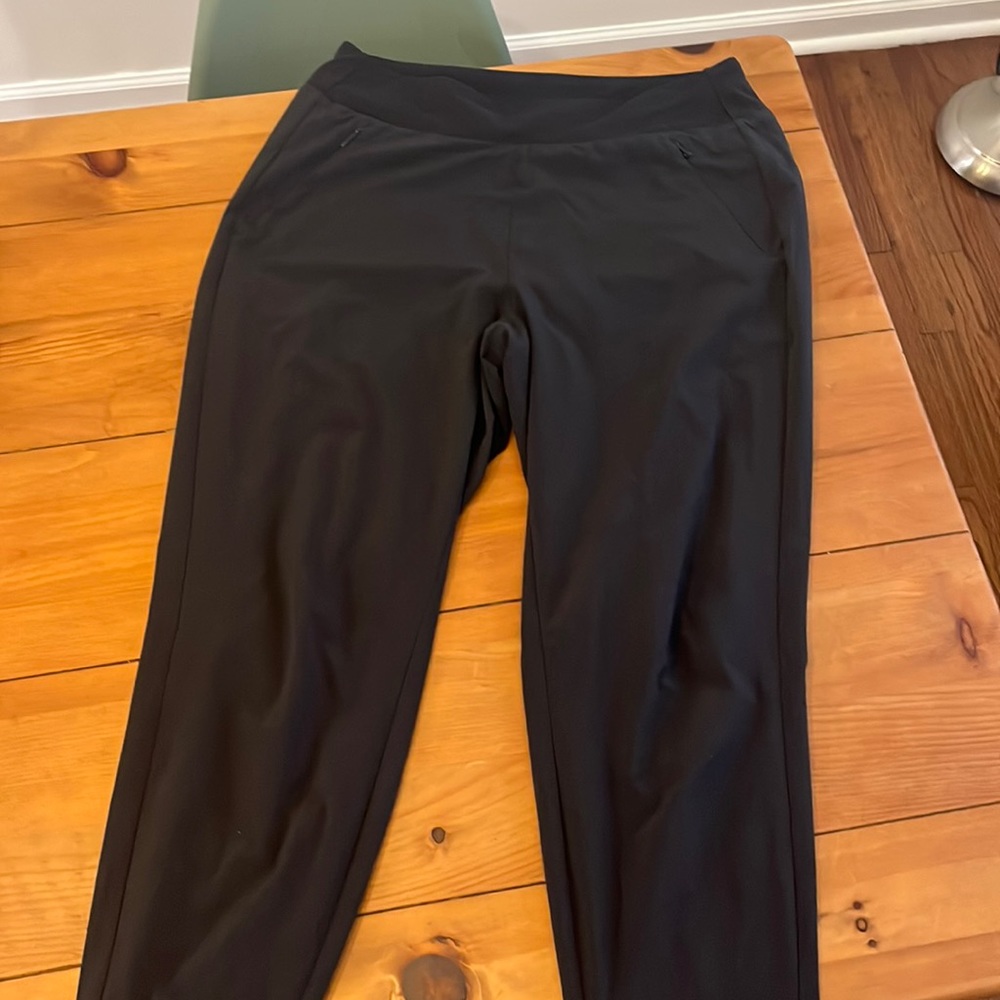 Athleta Lined Jogger 12